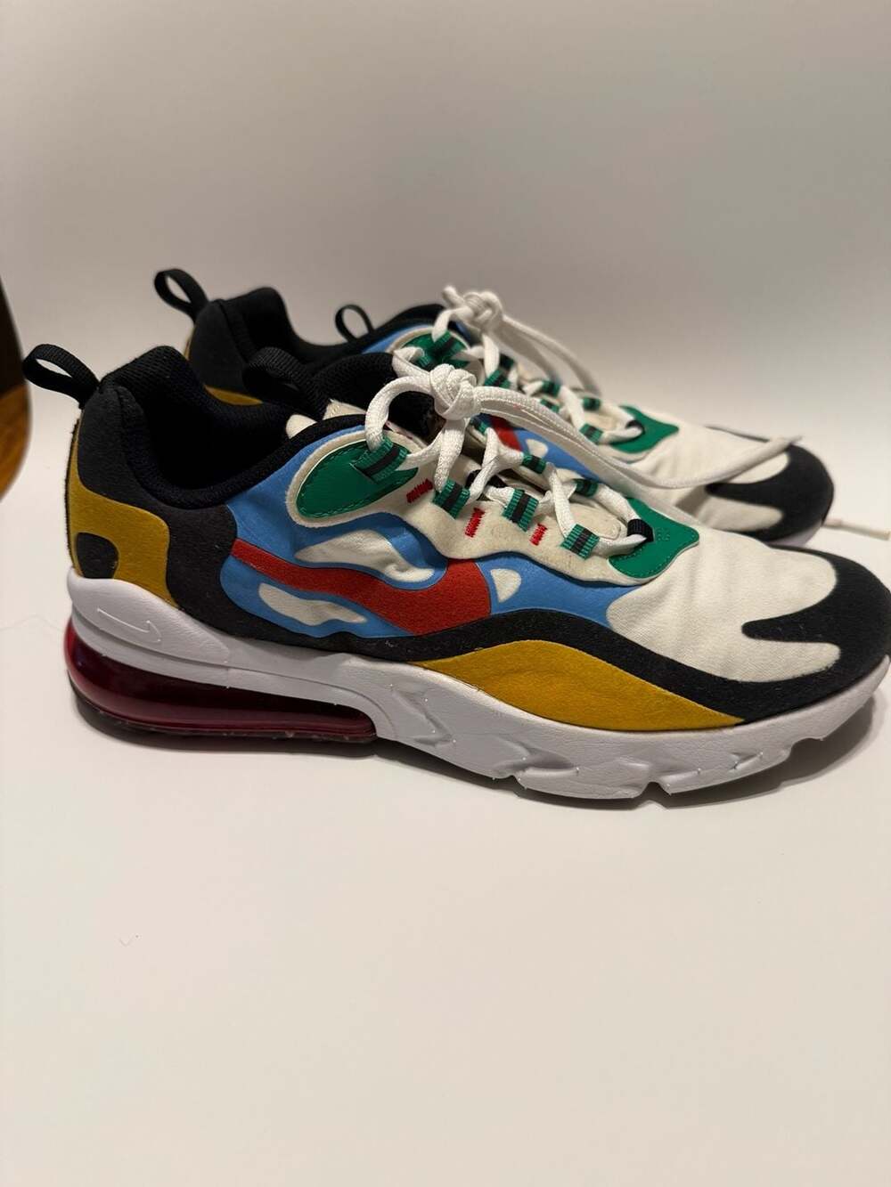 Nike Air Max 270 React Size 7Y Multi-Color